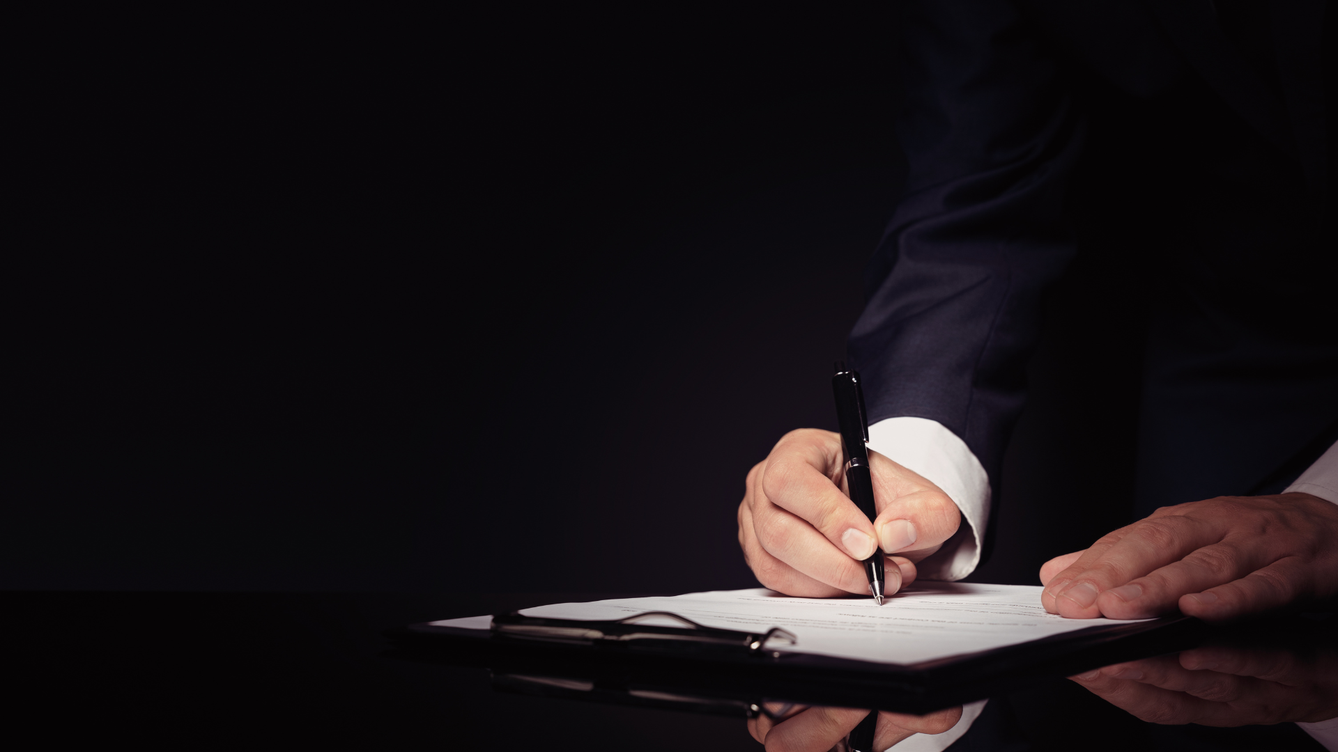 A qualidade técnica, transparência, honestidade e comprometimento com as causas de nossos clientes, são os valores mais estimados em nosso escritório.