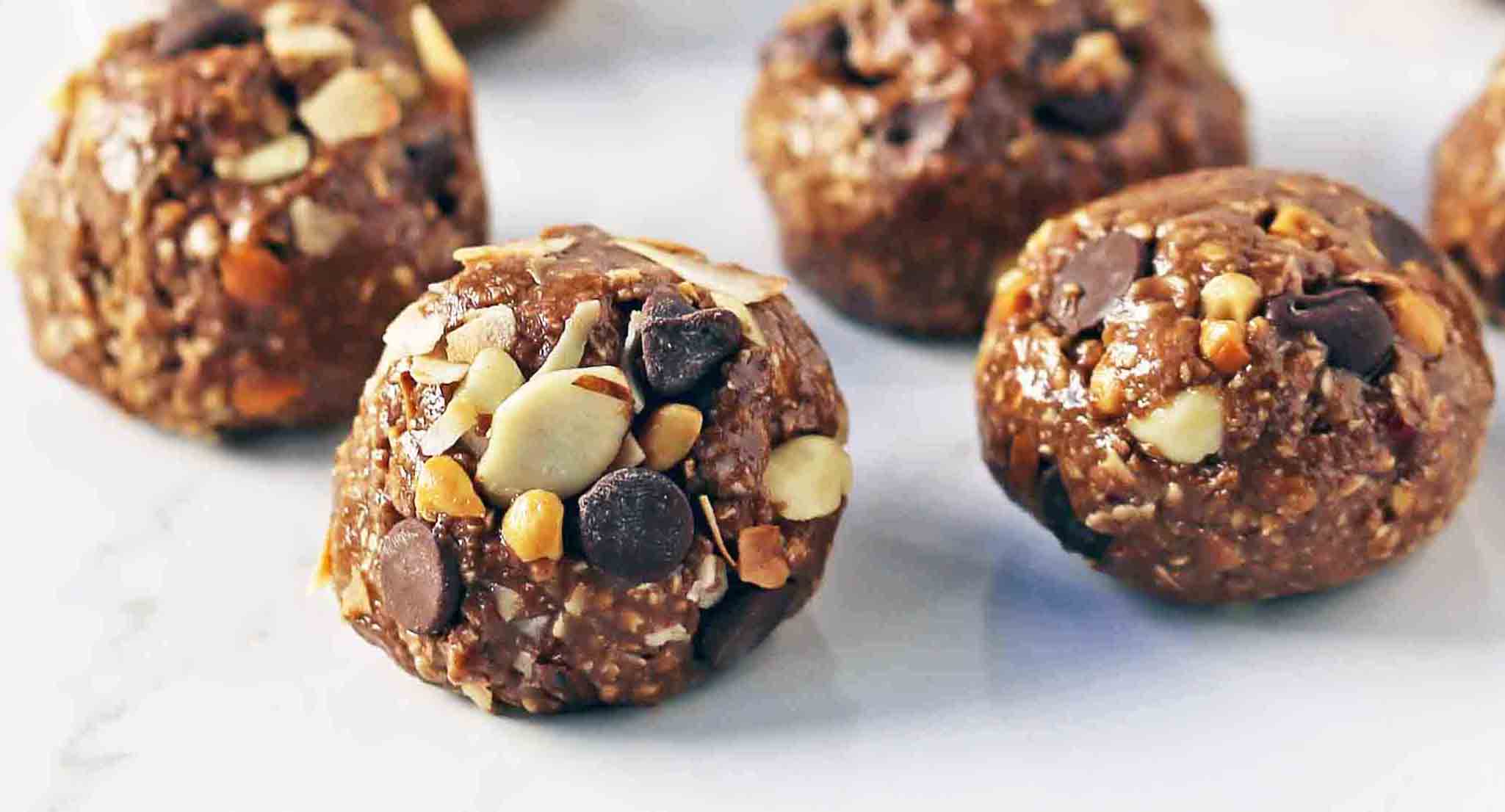 No-Bake-Protein-Energy-Balls-14