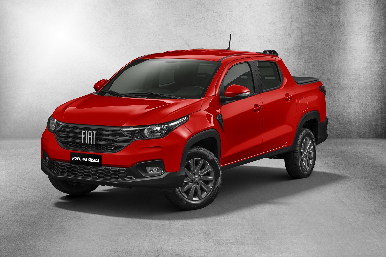 FIAT STRADA FREEDOM CABINE DUPLA 2021 06