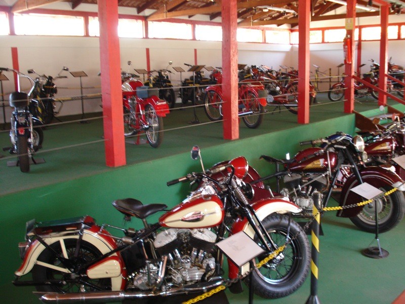 Museu Roda do Tempo, em Pirenópolis exibe relíquias em duas rodas