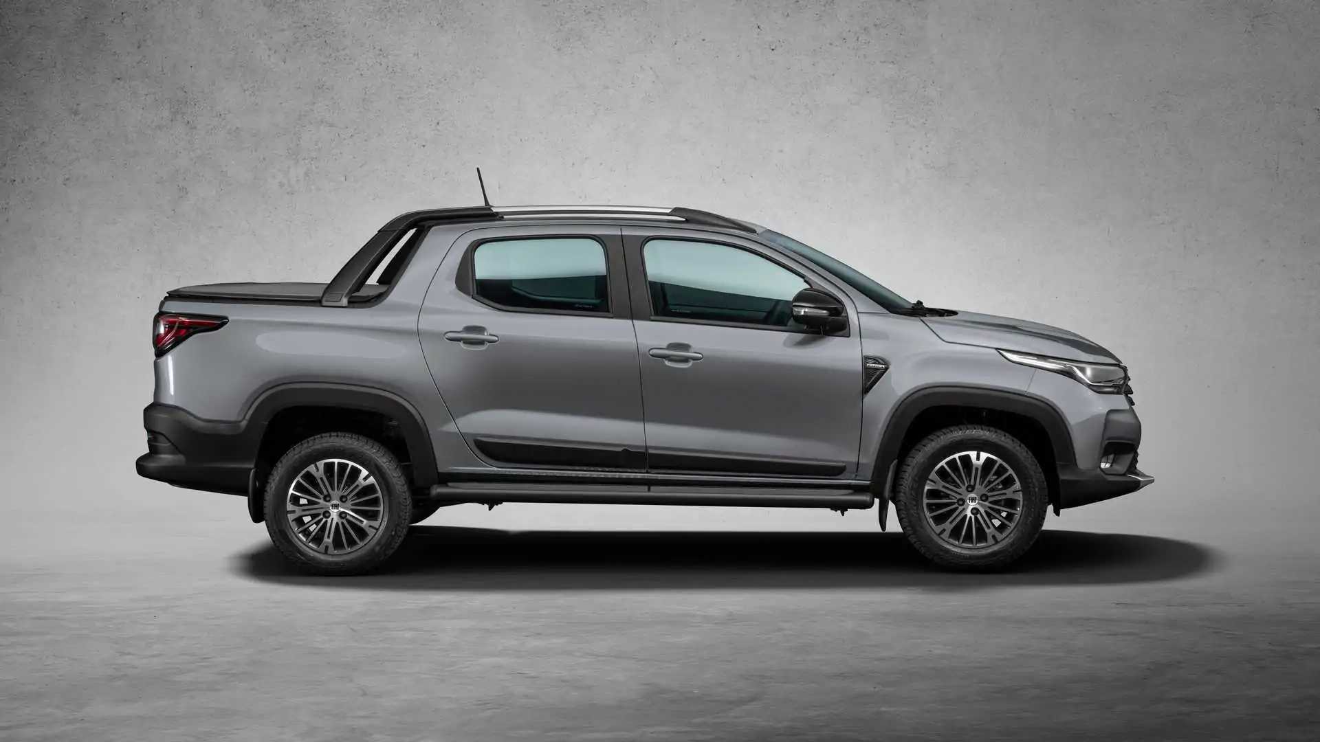 fiat-strada-2023