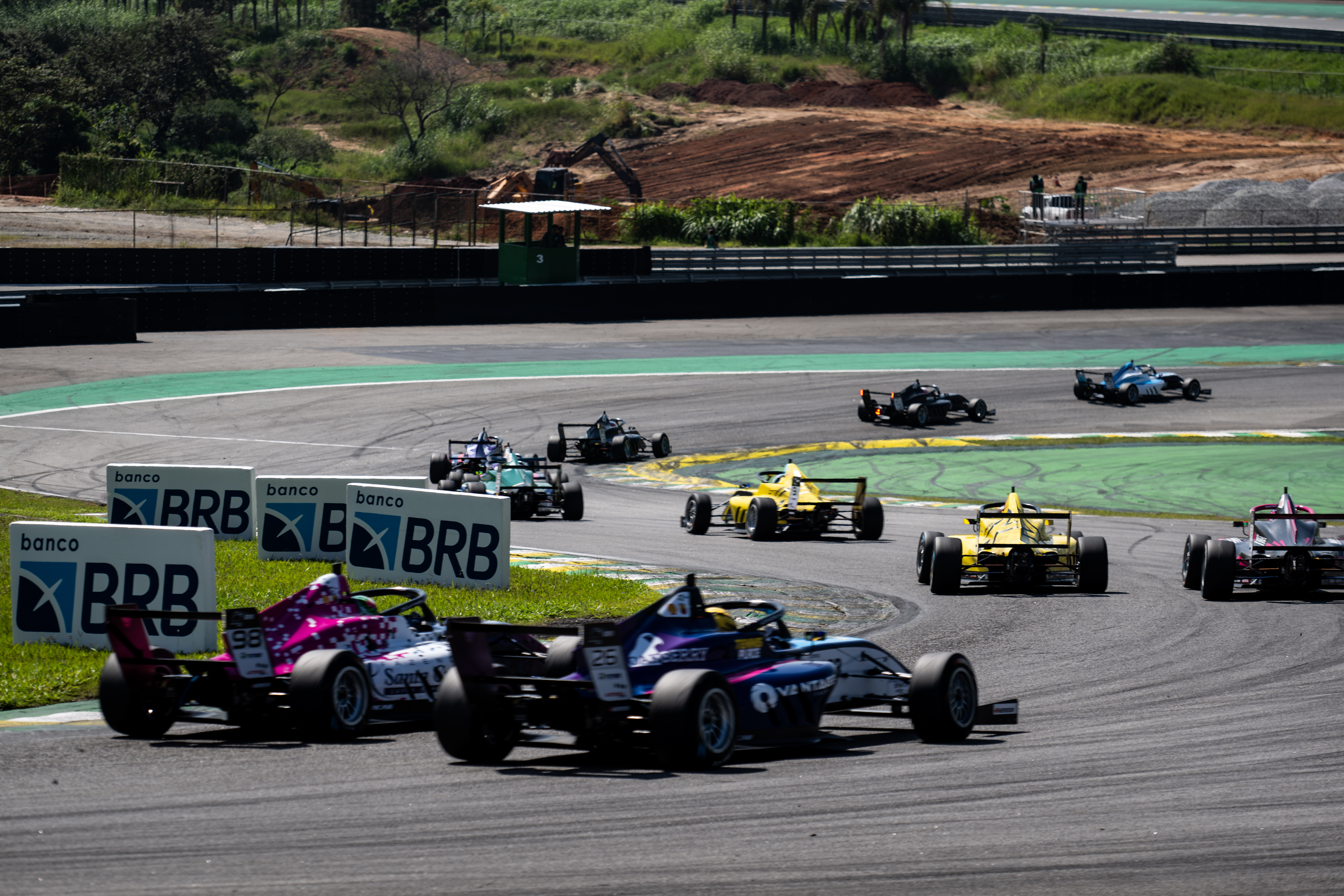 421350_1055636_20232204_dudabairros_2530