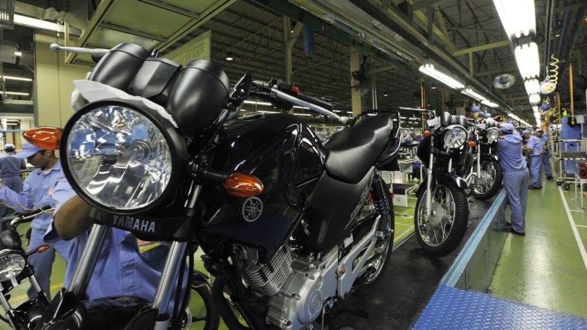 FABRICA-MOTOCICLETA-848x477