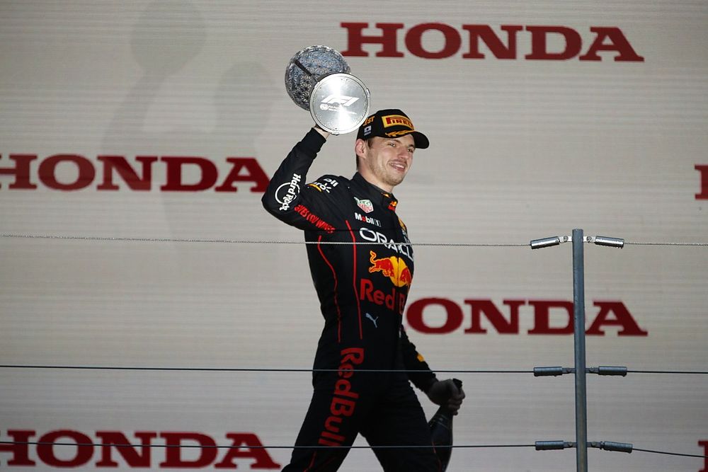 max-verstappen-red-bull-racing