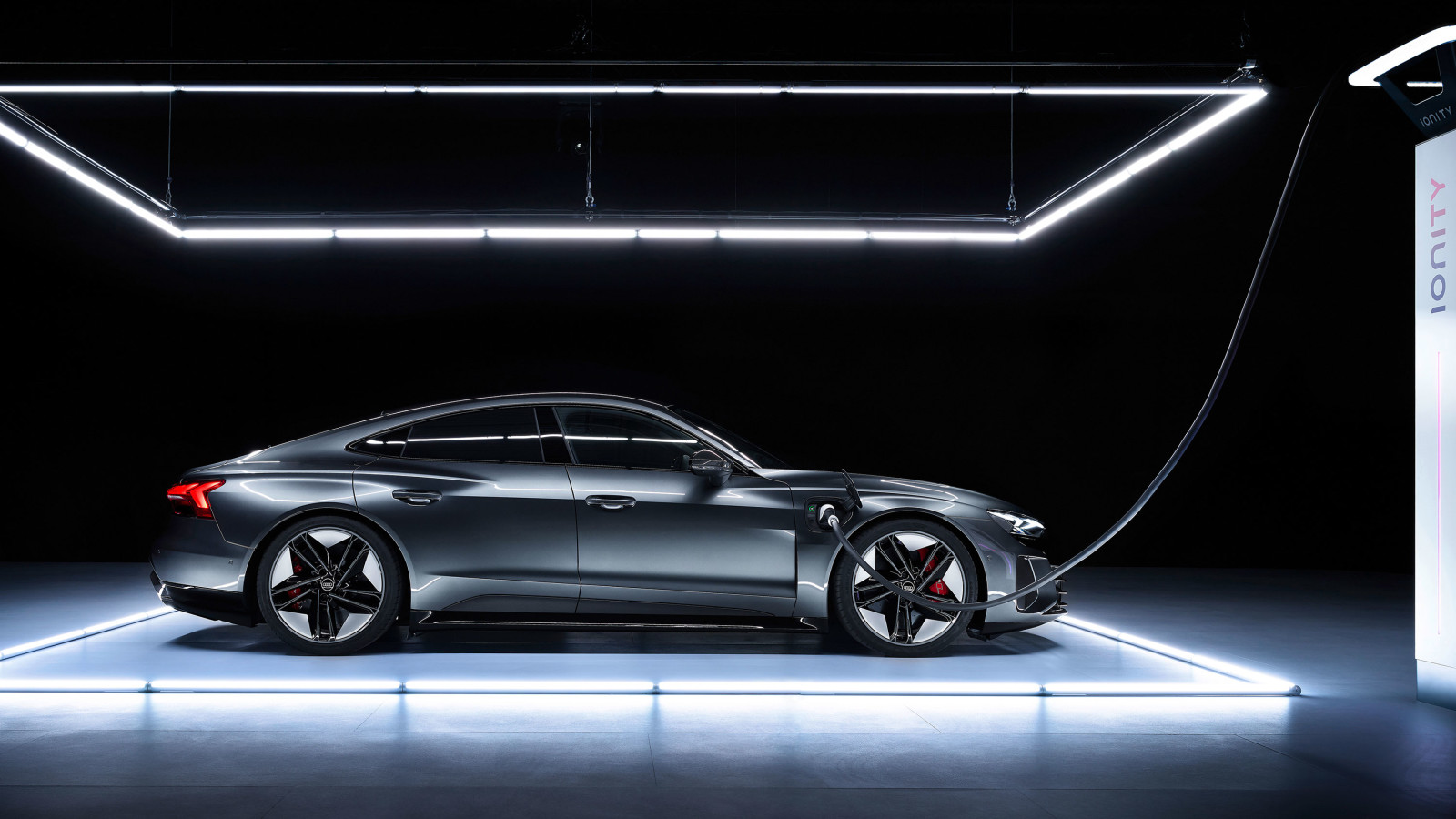 audi-e-tron-gt-elektroauto-sportwagen-aufmjpg
